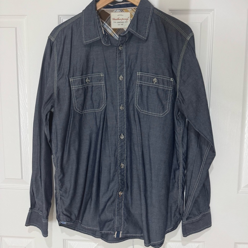 EUC LRG Weatherproof Vintage Blue Denim Shirt 100% cotton